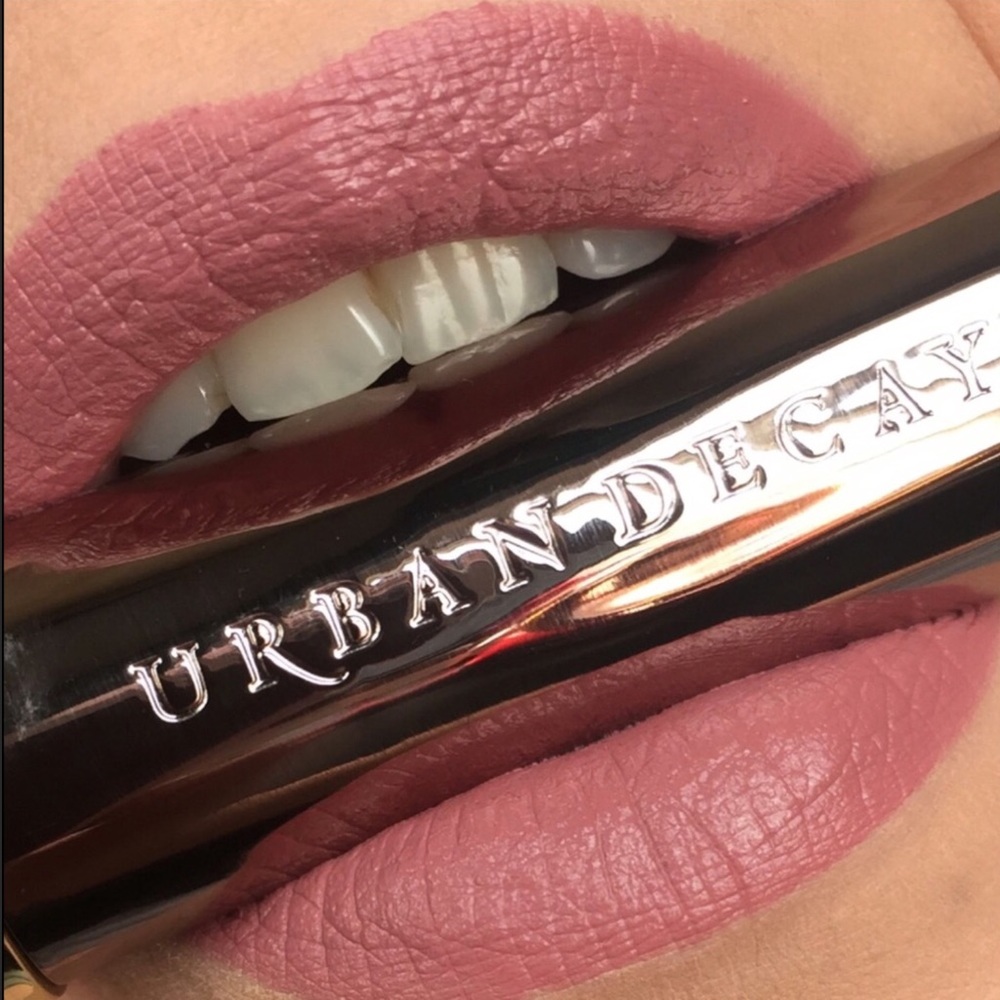 Urban Decay Vice Matte Lipstick 👄 - Picture 2 of 12